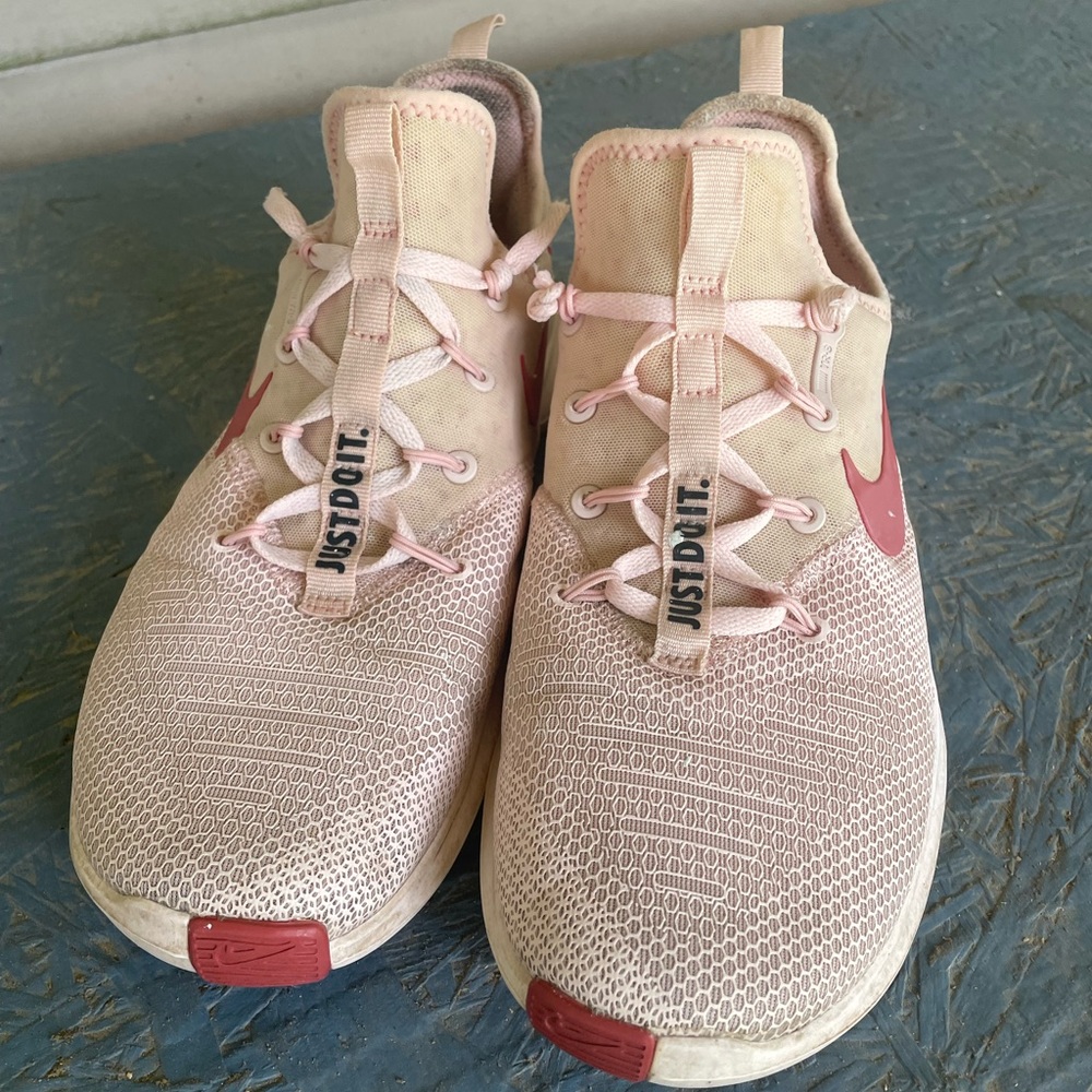 Nike Free TR8